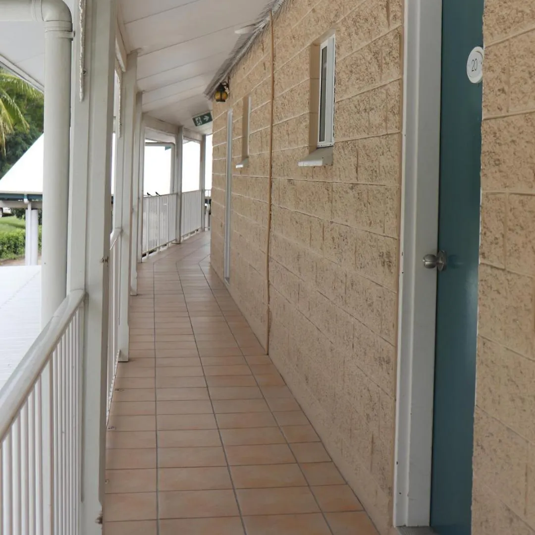 Colonial Palms Motor Inn Airlie Beach
