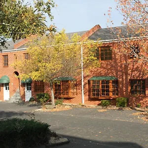 Motel Bay