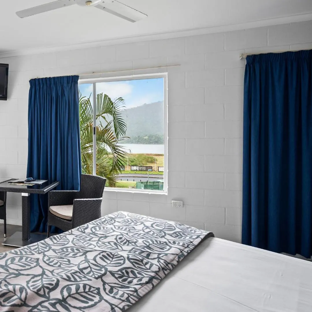 Colonial Palms Motor Inn Airlie Beach Motel