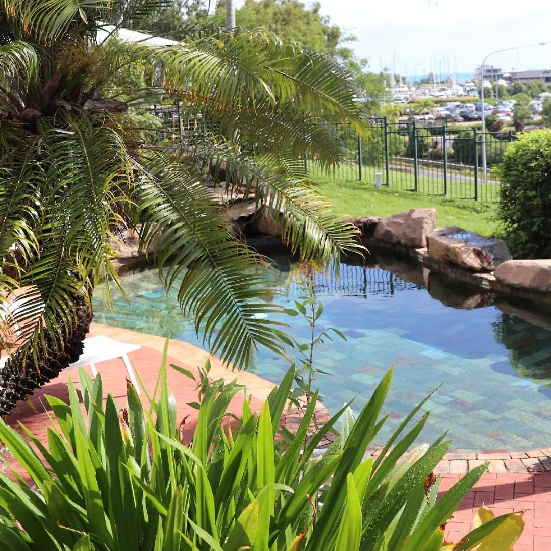 Colonial Palms Motor Inn Airlie Beach